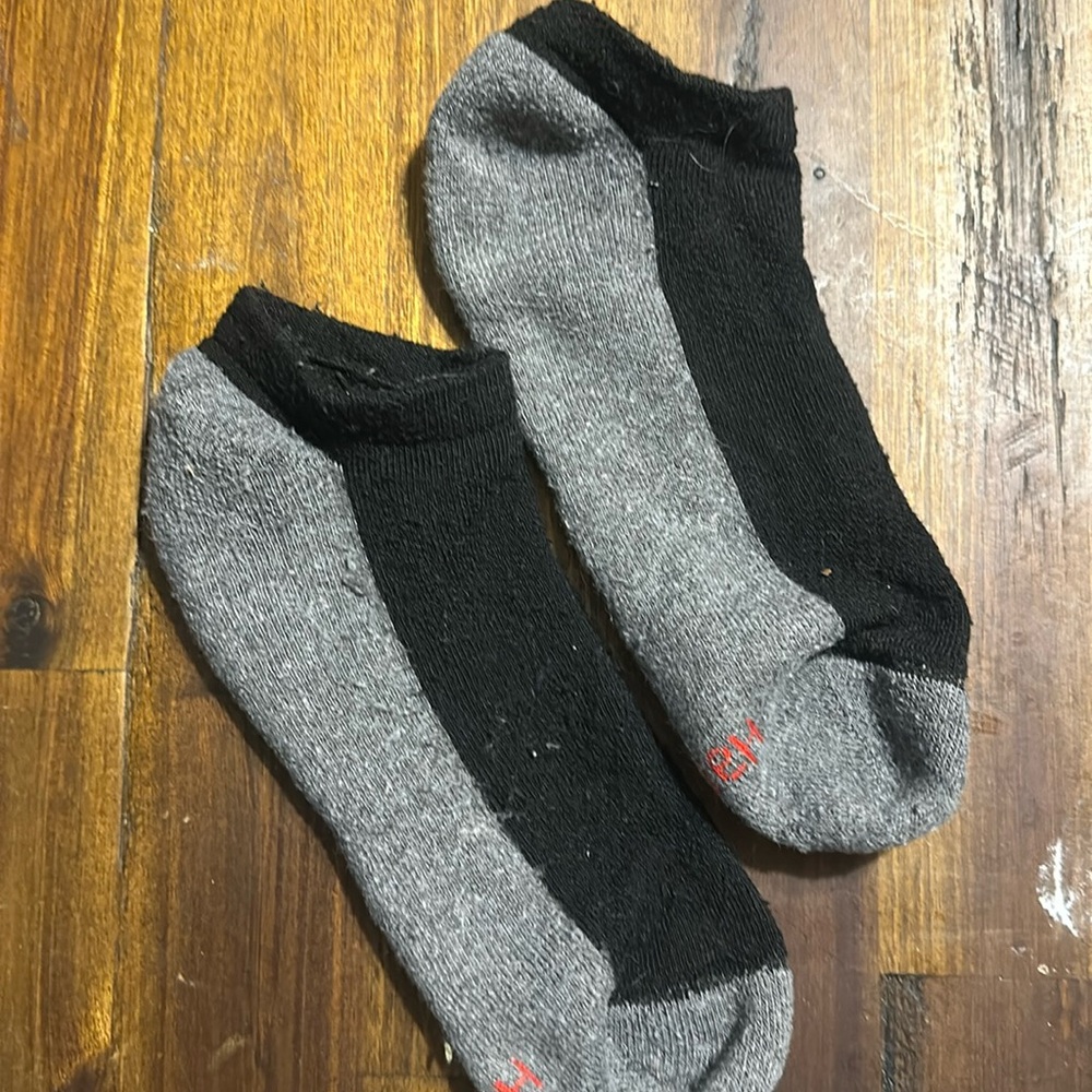 Hanes No-show Socks